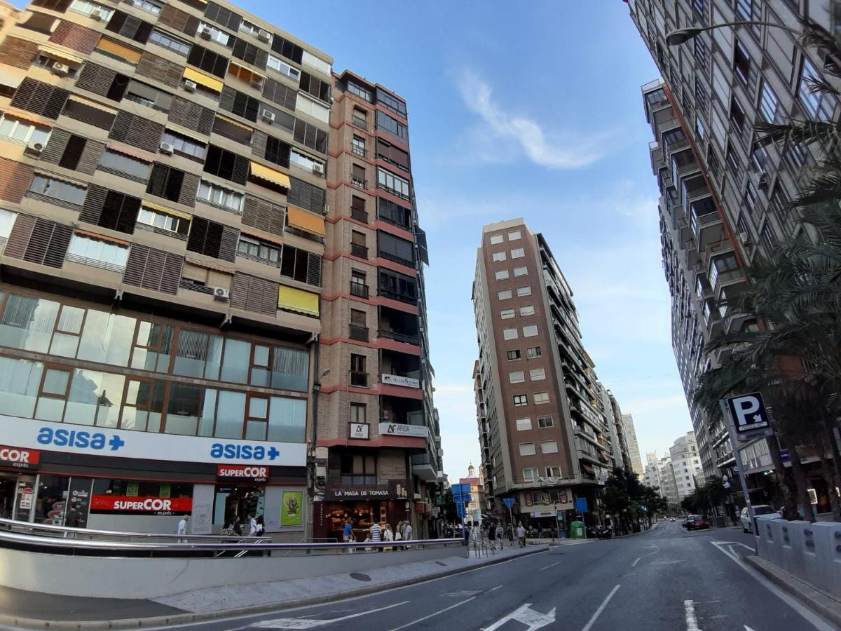 Apartamento Grande-Centro Barrio Playa อาลิกันเต ภายนอก รูปภาพ